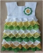 Vestido verde, branco e amarelo